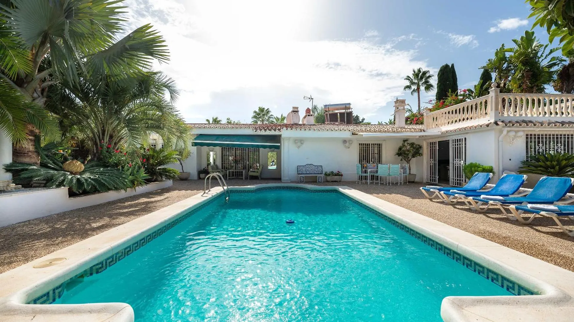 Lovely Villa Las Palmeras Marbella Spanje